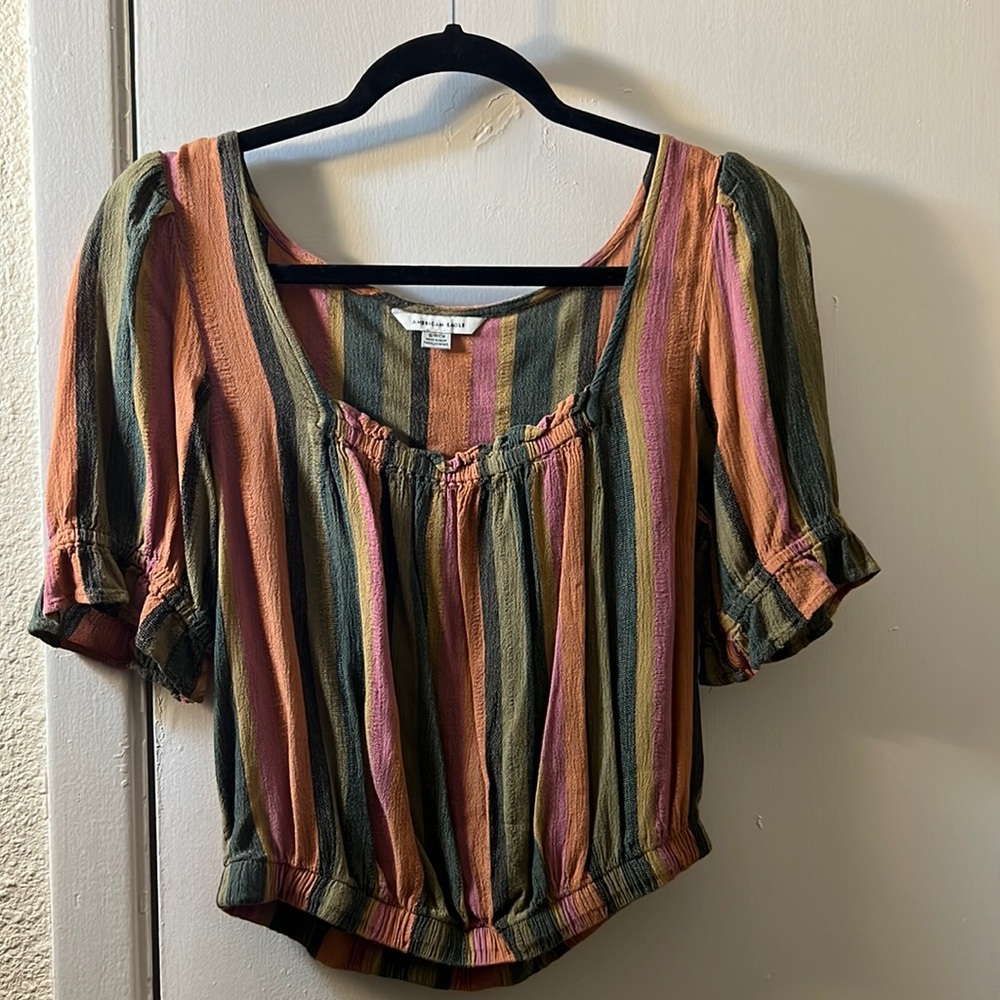 AMERICAN EAGLE TOP SIZE SMALL